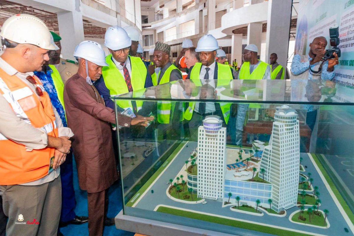 Visite du Premier ministre sur le chantier de la cité WAQF : Un projet ambitieux pour le développement socio-économique de la Guinée