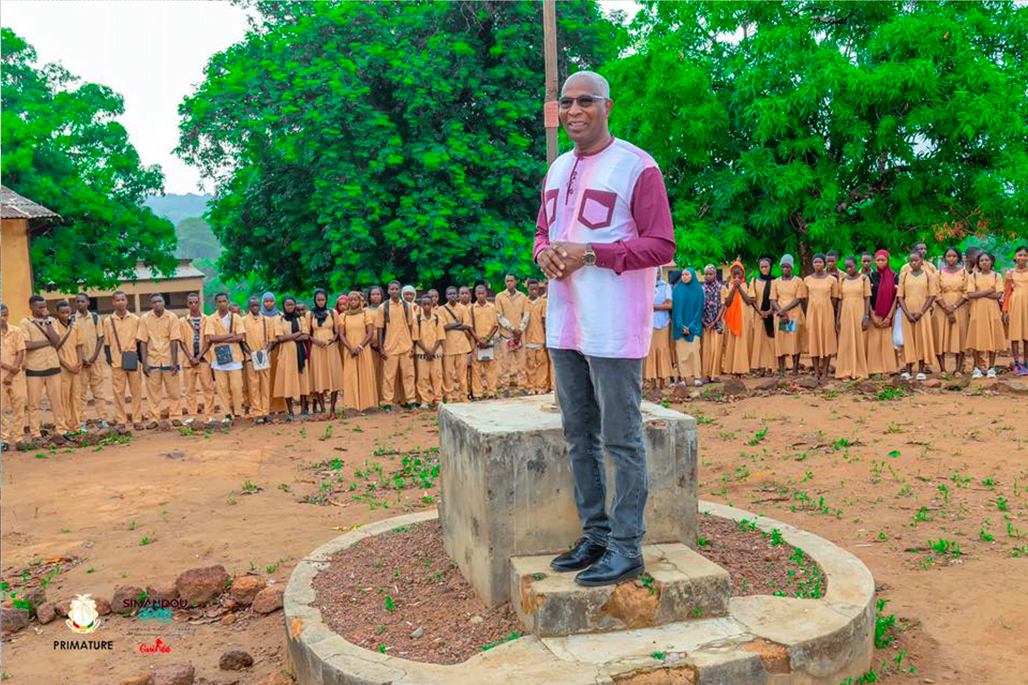 « FILLES OU GARÇONS, NOUS SOMMES LES ENFANTS DE LA REPUBLIQUE DE GUINEE », AMADOU OURY BAH