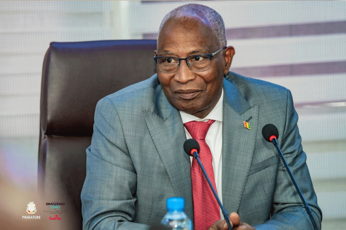 COOPÉRATION : LE PREMIER MINISTRE REÇOIT UNE DÉLÉGATION SÉNÉGALAISE CONDUITE PAR SON MINISTRE DES FORCES ARMÉES
