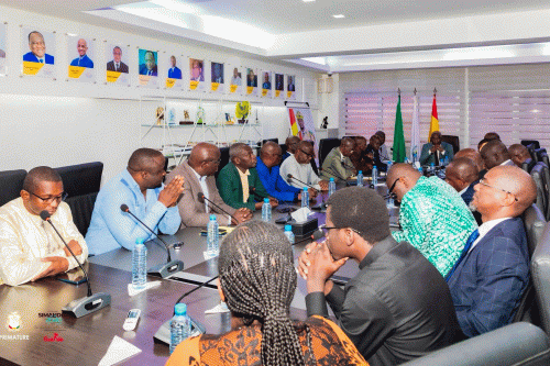 UNE DÉLÉGATION DU BARREAU DE GUINÉE REÇUE PAR LE PREMIER MINISTRE