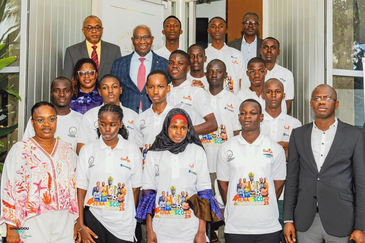 LE PREMIER MINISTRE SALUE L’EXCELLENCE ACADÉMIQUE EN RECEVANT LES LAURÉATS DU BACCALAURÉAT 2025