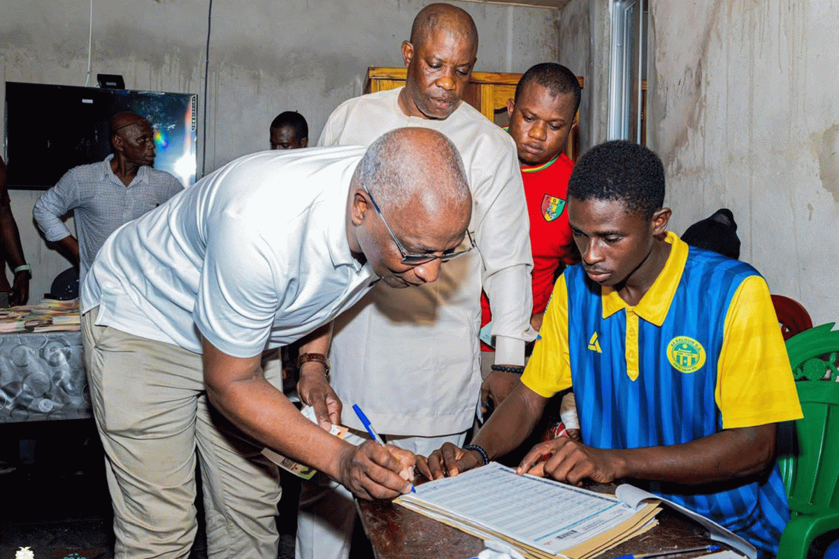 Le Premier ministre, Chef du Gouvernement, appelle à la mobilisation pour le retrait des cartes d’électeur