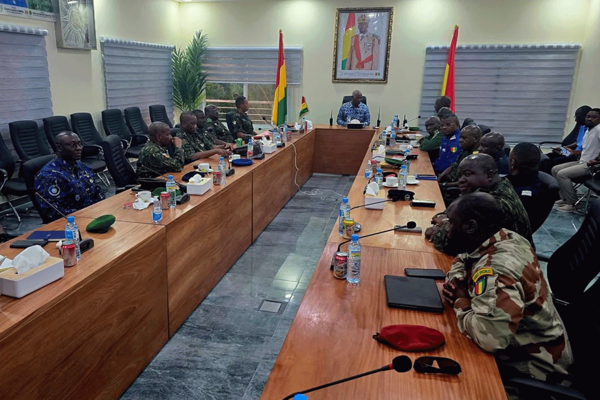 SECURISATION DE LA JOURNEE ELECTORALE : LE PREMIER MINISTRE SALUE LE PROFESSIONNALISME DES FORCES DE DEFENSE ET DE SECURITÉ