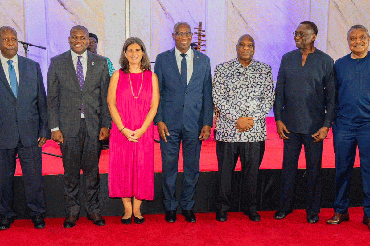 MADAME CHRISTELLE YOUNES, “UNE GUINÉENNE DE CŒUR”, HONORÉE PAR LE GOUVERNEMENT