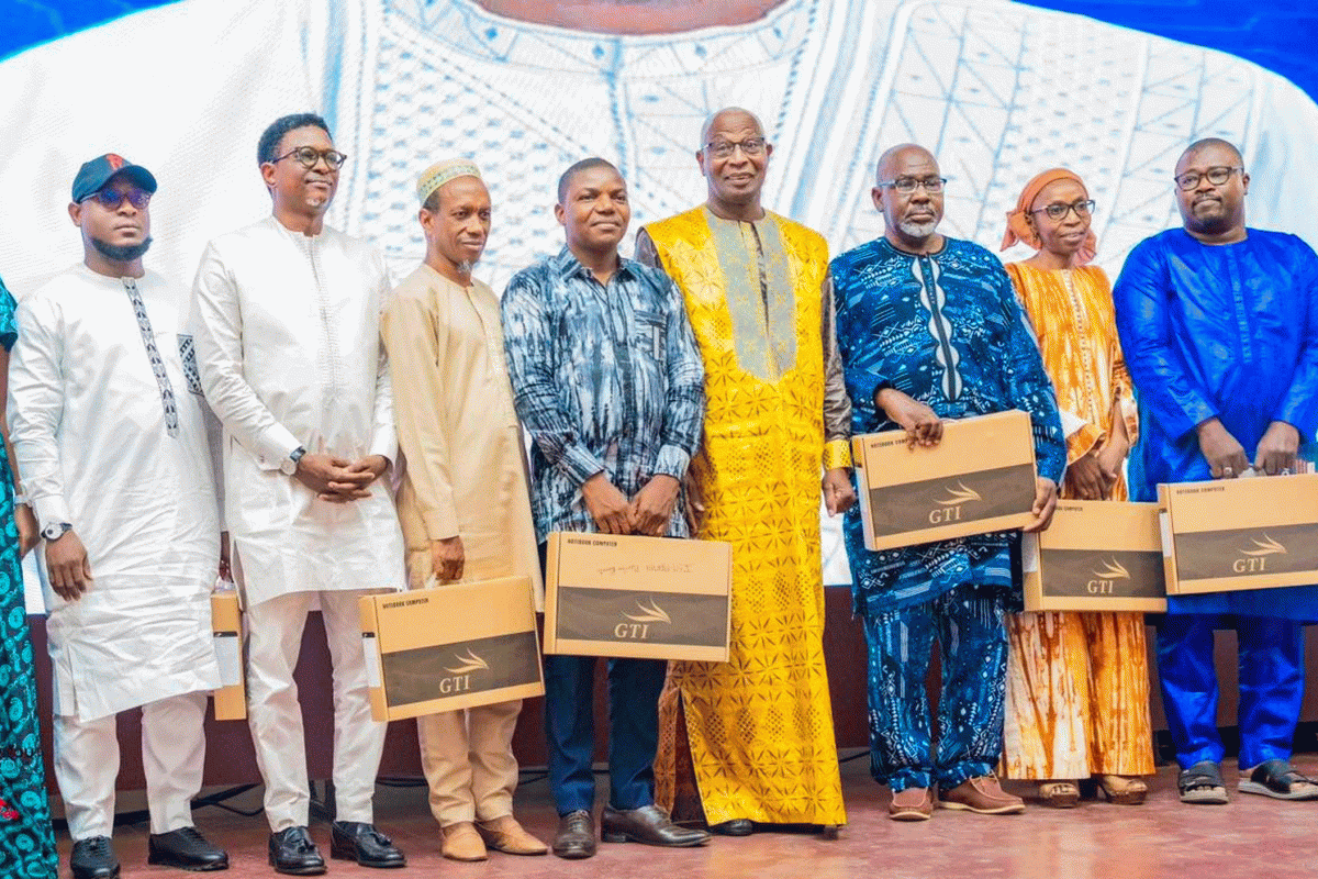 ߞߊ߬ߙߊ߲߬ߠߊ߬ߘߋ߲߬ߧߊ ߞߊ߲ߞߋߦߊ ߝߙߍߕߍߦߊߟߌ: ߞߏߕߌ߯ ߝߟߐ߫ ߓߘߊ߫ ߡߊ߬ߛߐ߬ߟߌ ߝߊ߲߬ߝߌ߬ߟߊߣߊ߲ ߦߌ߬ߘߊ߬ ߞߣߍ ߜߍ ߘߐ߫ ߡߍ߲ ߟߐ߬ߕߐ߫ ߡߐ߱ ߂߀߀߀ ߟߊ߫ ߕߟߋ߬ߓߊ߰ ߕߌ߰ߦߊ ߡߊ߬