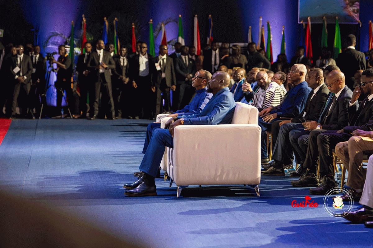 SIMANNDU: GINE TIMMBII LAAWOL FII ALƊERE E ƁANTAL