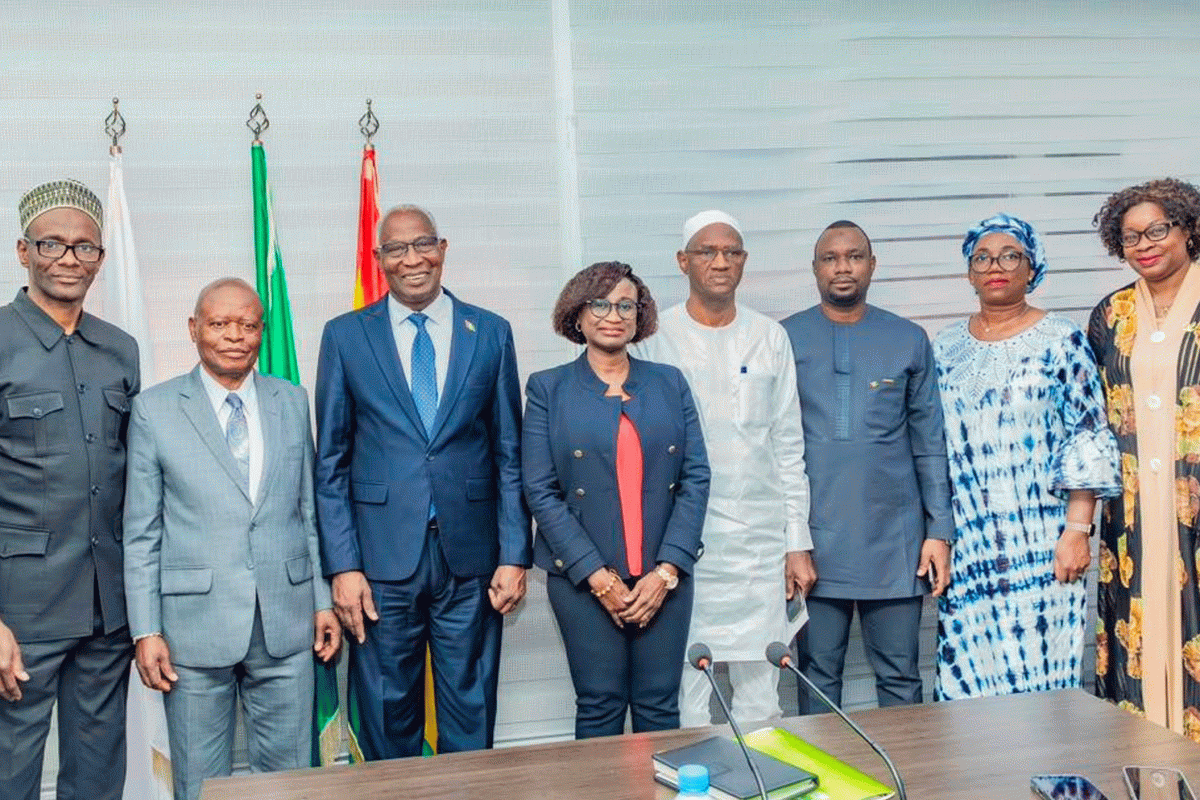 ARDIIƊO YAAKITORAAƁE ƁEN TOLNII IMMORƁE E KAWTITAL LEYƊE CAANGOL MANO NGOL (UFM)