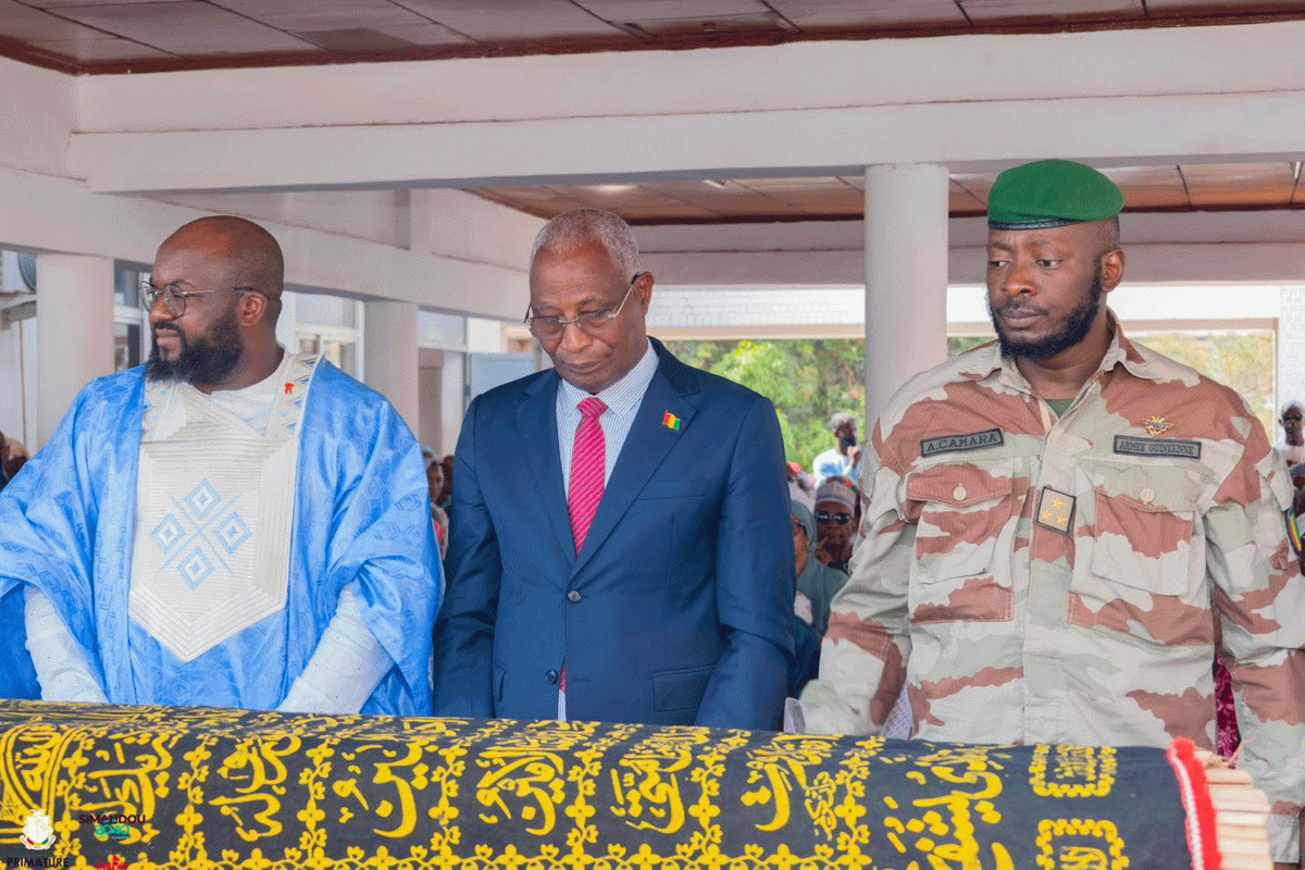 LAAMU GINE NGUN JUURIKE FUREE YAAKITORAAƊO KIƊƊO ALFAA ABDULAYE PORTOOS JALLO.