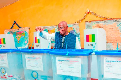 ÉLECTIONS LÉGISLATIVES ET COMMUNALES : LE PREMIER MINISTRE APPELLE LES GUINÉENS À SE RENDRE MASSIVEMENT AUX URNES