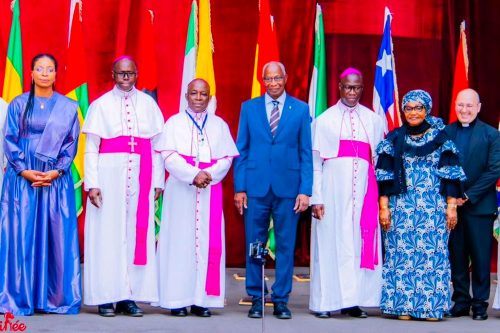 CONGRÈS URPAO 2026 : LE PREMIER MINISTRE LANCE LES TRAVAUX DU 12ᵉ RENDEZ-VOUS DES PRÊTRES D’AFRIQUE DE L’OUEST
